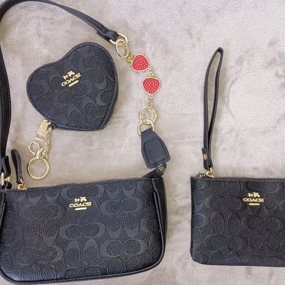 Coach Black and Tan Wallet Collection - Picture 3 of 7